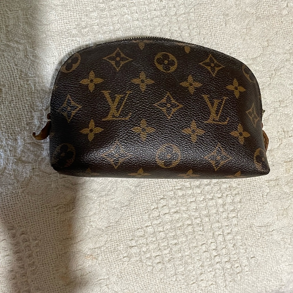 Louis Vuitton make up bag